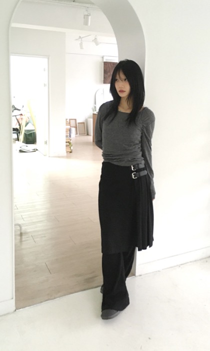 moi belted pleated sk [2c]